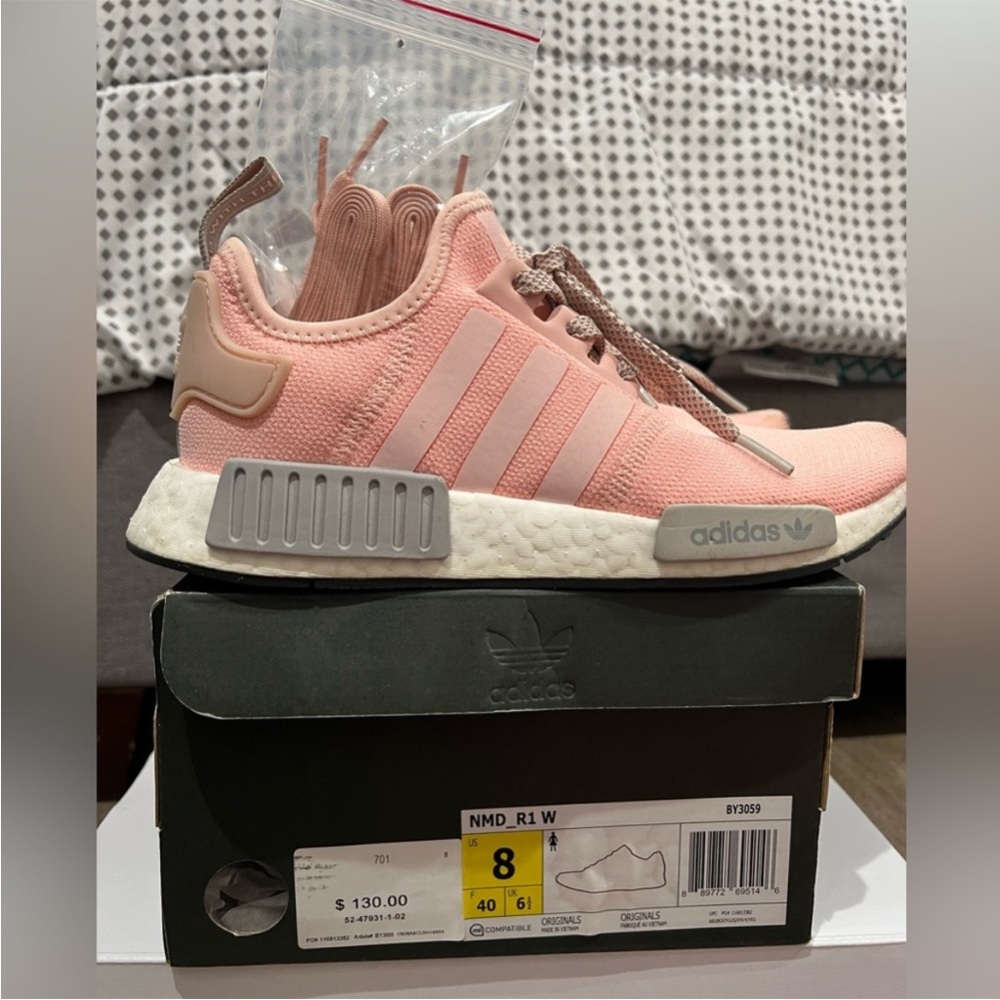 Adidas Women's Pink and Gray Sneakers